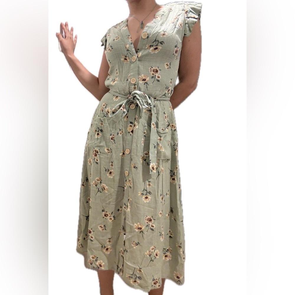 Monteau Green Midi Dress with Elegant Design